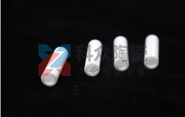 很多人關心白色氧化鋯有什么用？可靠嗎？價值
